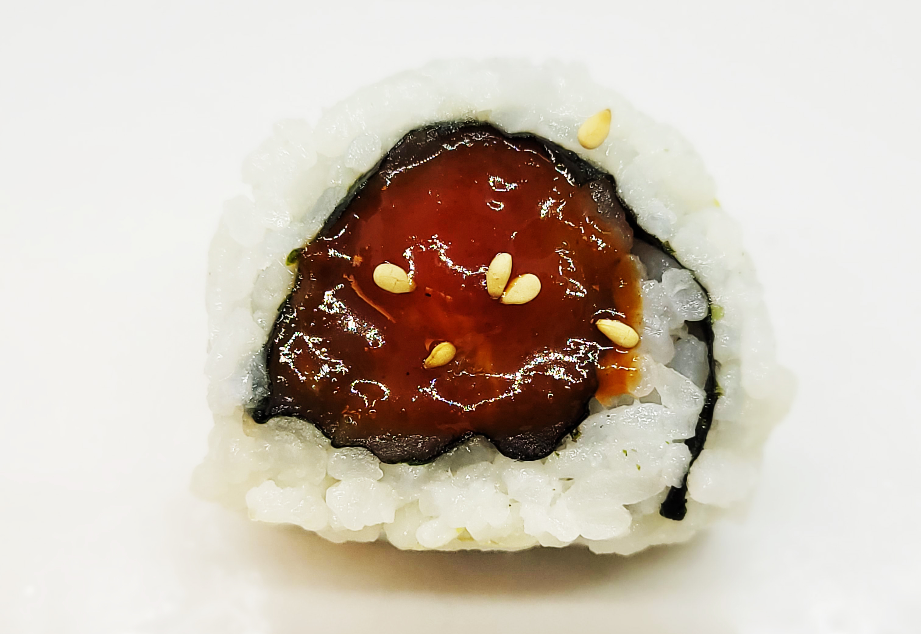 spicy tuna roll.jpg